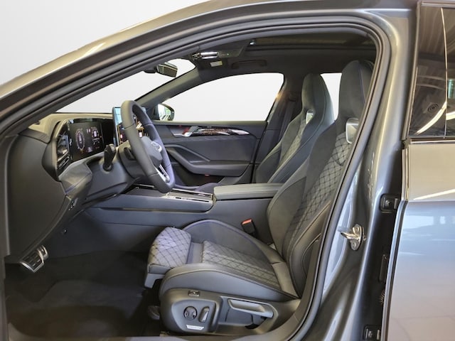 Volkswagen Passat 2.0 TDI DSG R-Line Variant