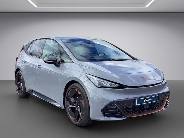 Cupra Born Born  KLIMA KEYLESS SHZ NAVI LED 360°