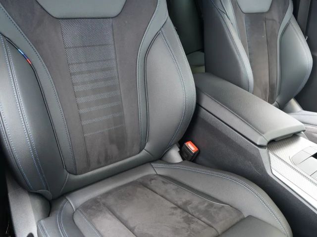 BMW 320 320e M-Sport Touring