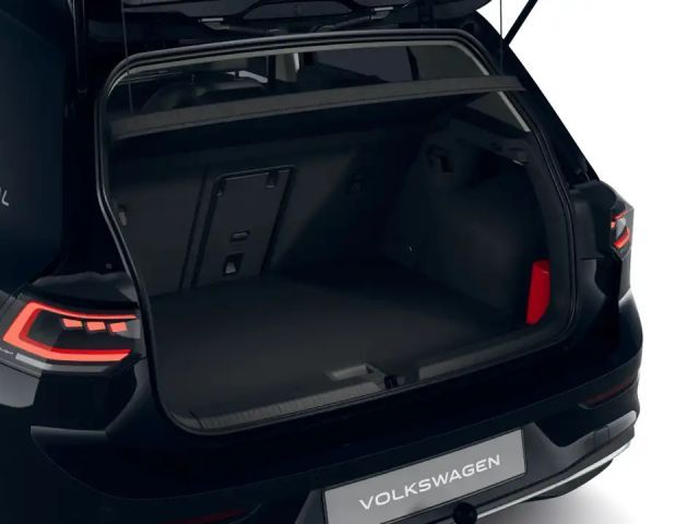 Volkswagen Golf 1.5 eTSI DSG Golf VIII Life