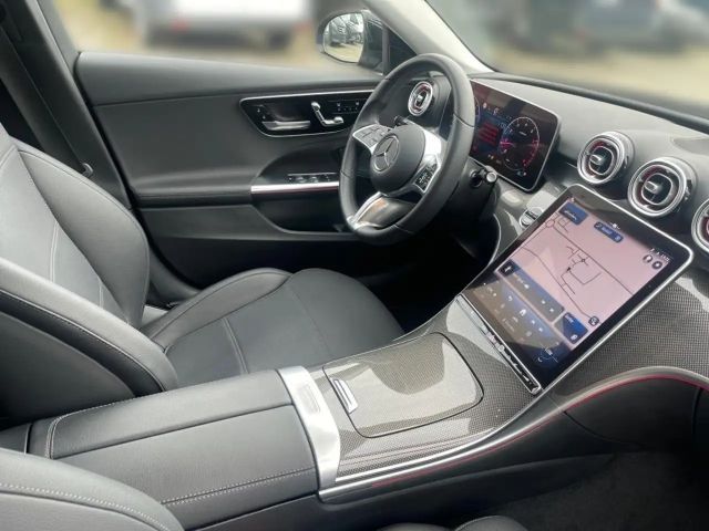 Mercedes-Benz C 200 4MATIC AVANTGARDE Sedan