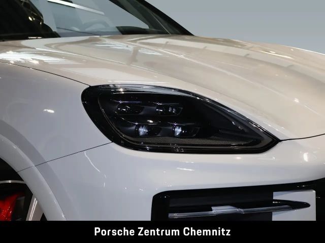 Porsche Cayenne 4 Coupé GTS