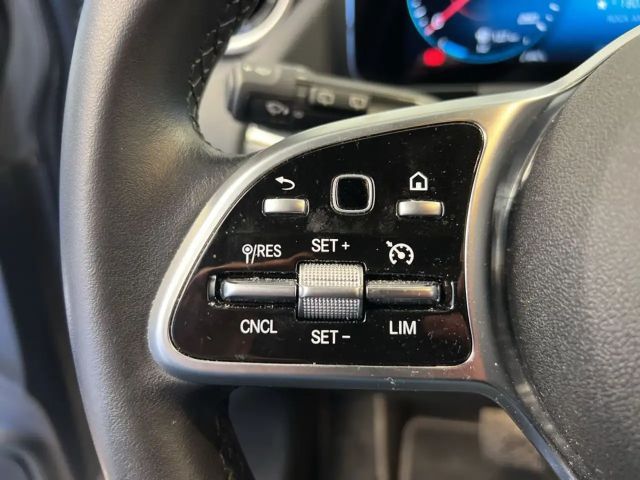 Mercedes-Benz B 200 4MATIC Progressive