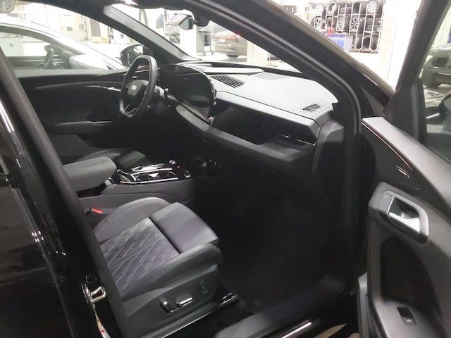 Audi Q6 e-tron Quattro