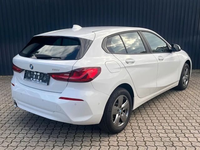 BMW 116 116i 5-deurs Sedan