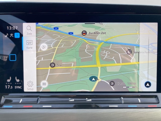 Volkswagen Golf 2.0 TDI DSG Style Variant