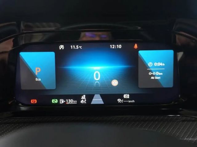 Volkswagen Golf DSG R-Line