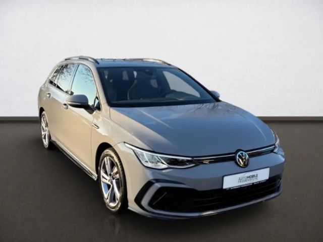 Volkswagen Golf 1.5 TSI R-Line Variant