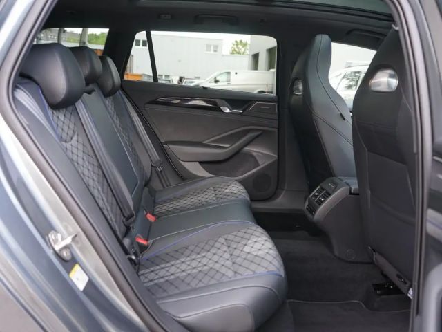 Volkswagen Passat 2.0 TDI R-Line Variant