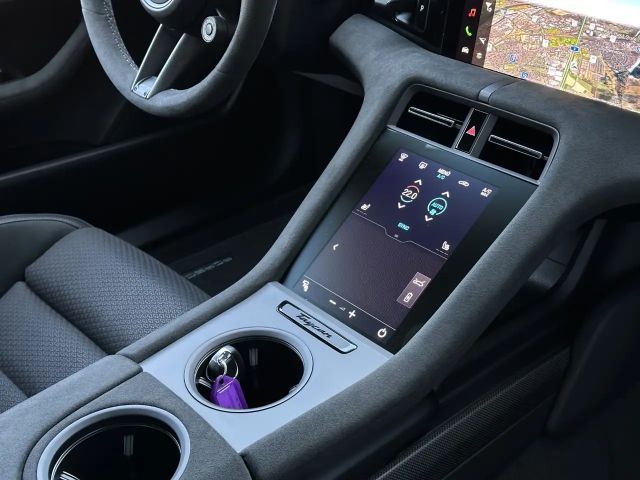 Porsche Taycan GTS Sport Turismo