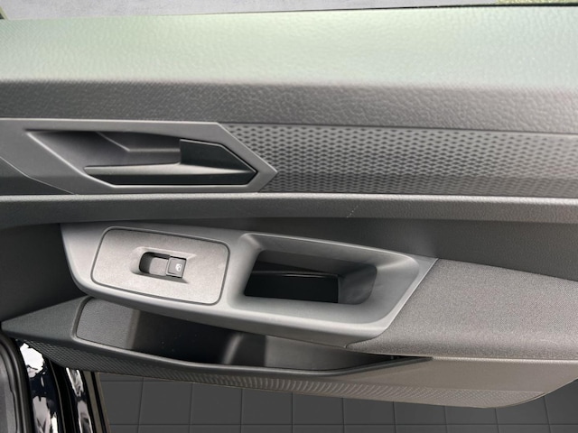 Volkswagen Caddy Caddy 5-Sitzer 2,0 l 75 kW TDI EU6 SCR F rontantrieb 6-Gang Radst. 2755 mm