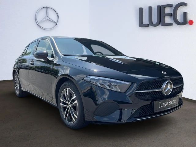Mercedes-Benz A 180 Progressive