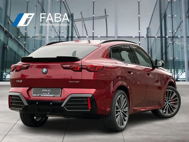BMW iX2 M-Sport xDrive30
