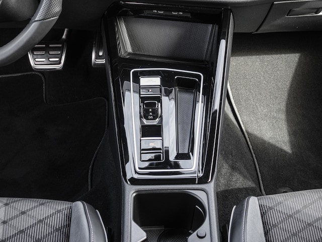 Volkswagen Golf 1.5 eTSI DSG Variant