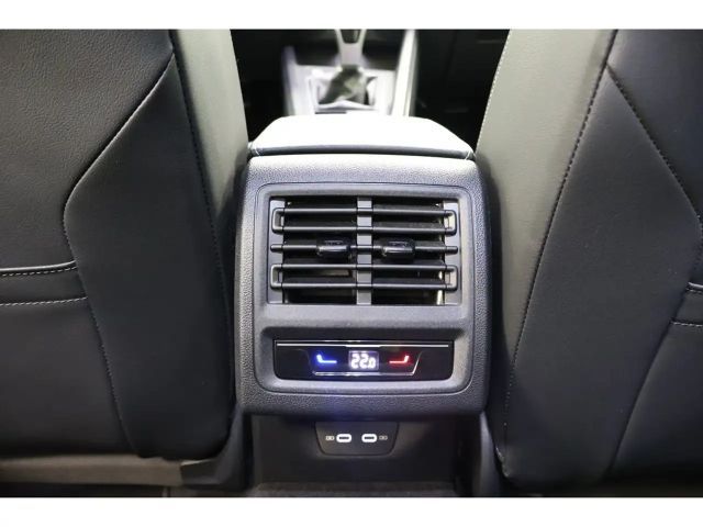 Volkswagen Golf 1.5 TSI Golf VIII Variant