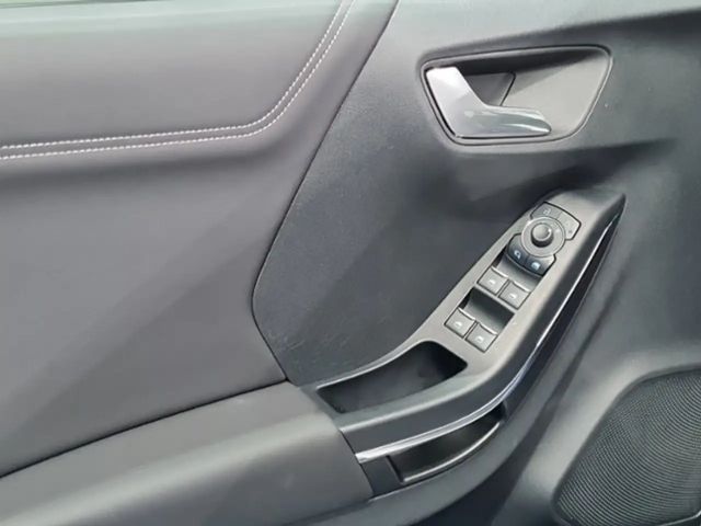 Ford Puma EcoBoost Titanium