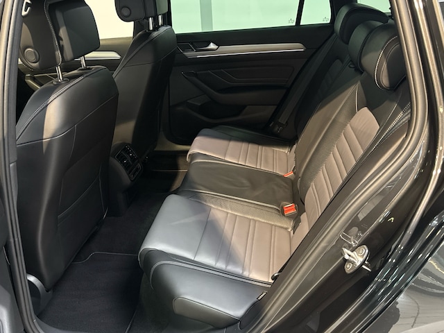 Volkswagen Passat 2.0 TDI R-Line Variant