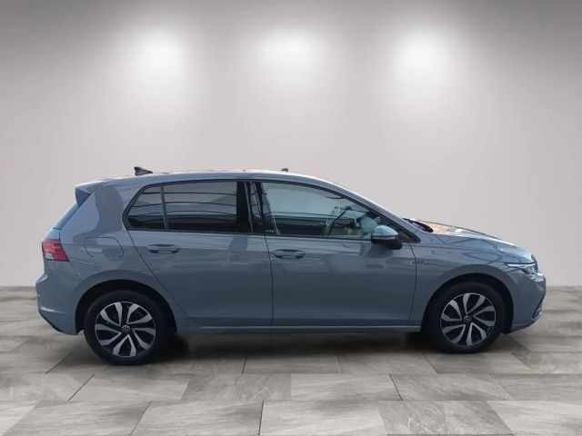 Volkswagen Golf Active 1.0 eTSI LED/ACC/Nav/bis02.27NW-Gara