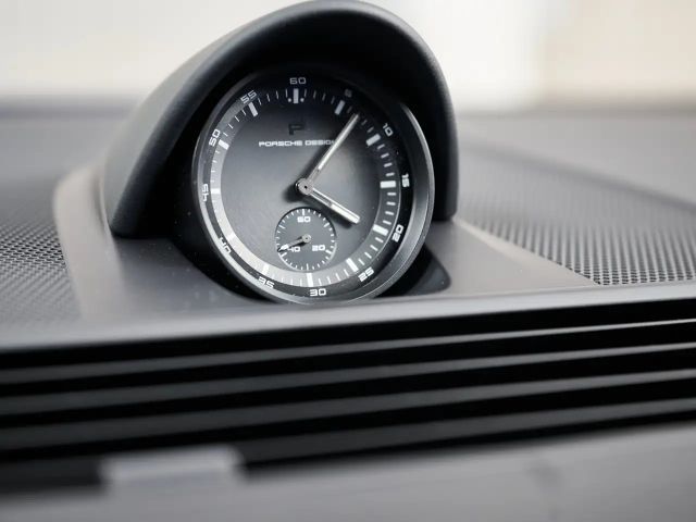 Porsche Panamera E-Hybrid S Turbo