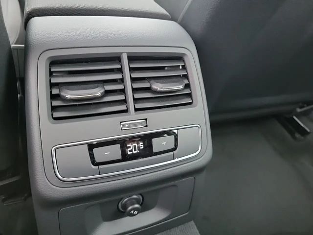 Audi A4 40 TFSI Avant S-Line
