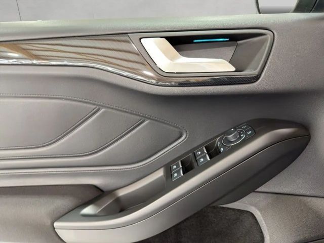 Ford Focus ST Line Wagon