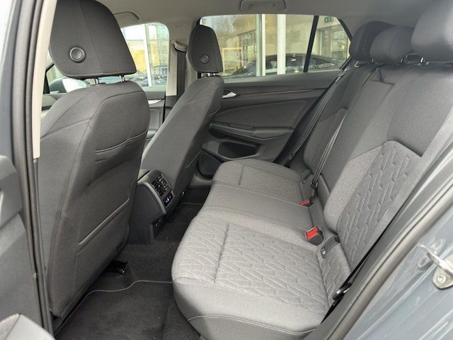 Volkswagen Golf Life Plus