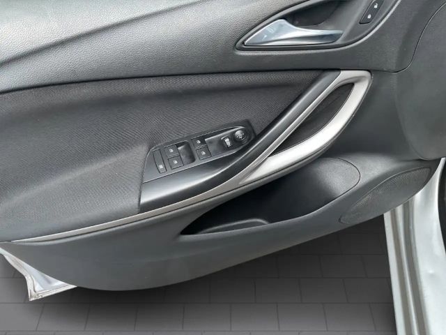 Opel Astra Sports Tourer