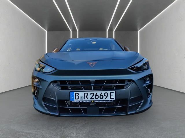 Cupra Terramar 1.5 e-Hybrid