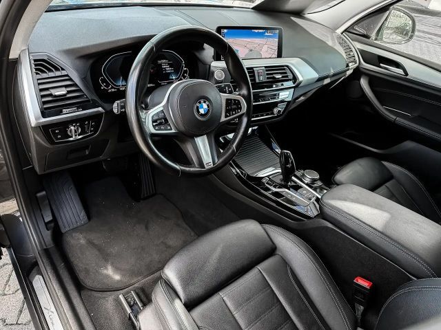 BMW X3 xDrive30e