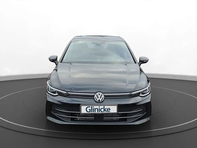 Volkswagen Golf 1.5 eTSI Golf VIII Style