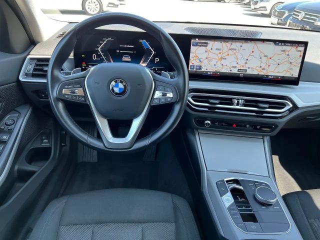 BMW 320 320d Touring xDrive