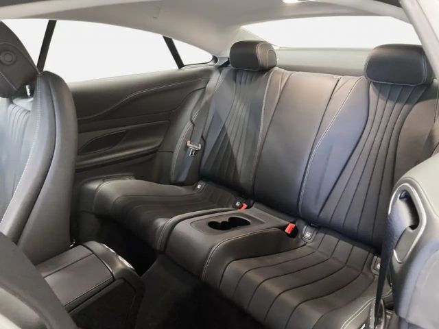 Mercedes-Benz E 450 Coupé