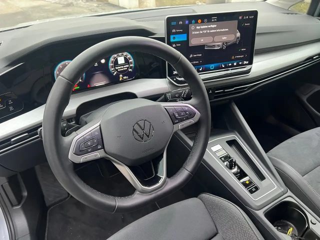 Volkswagen Golf Business DSG Variant