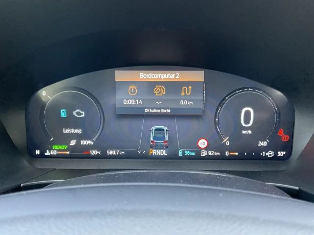 Ford Kuga Plug in Hybrid ST Line X