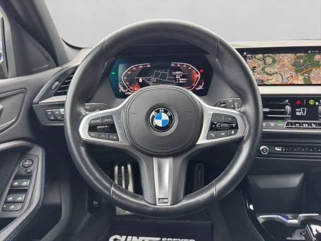 BMW 118 118i M-Sport Sedan