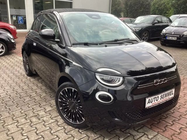 Fiat 500e La Prima by Bocelli