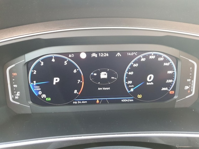 Volkswagen Tiguan 1.5 TSI DSG R-Line