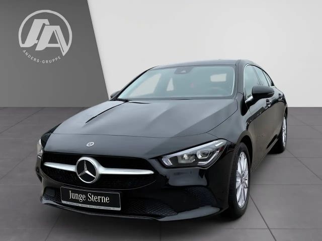 Mercedes-Benz CLA 200 CLA 200 d Shooting Brake
