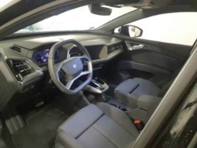 Audi Q4 e-tron SUV 45 e-tron Audi Q4 e-tron