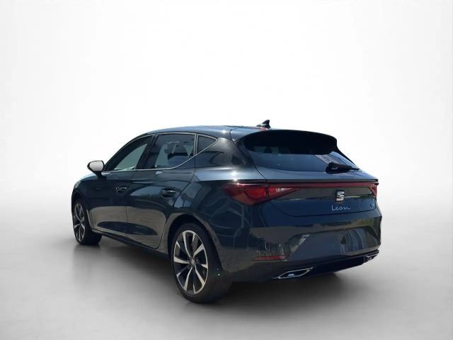 Seat Leon 2.0 TDI Business Intense DSG FR-lijn