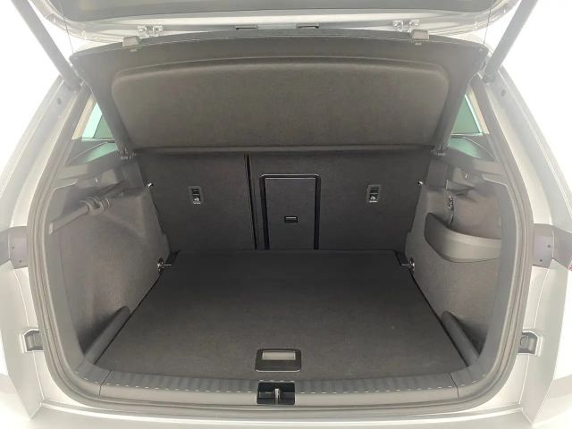 Skoda Karoq Selection