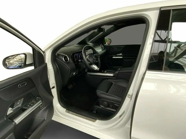 Mercedes-Benz B 200 W-Paket PDC SHZ LED SpurH el.Heck LM AUT