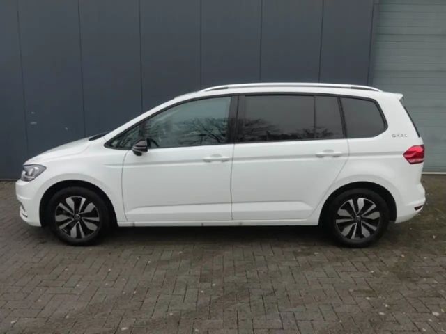 Volkswagen Touran 1.5 TSI