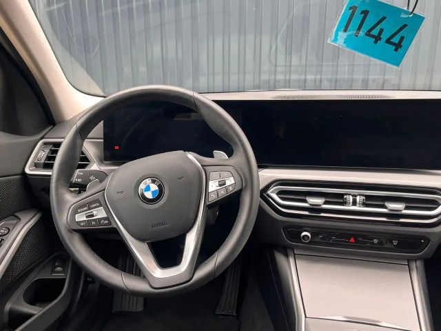 BMW 320 320d Touring