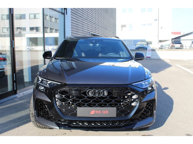 Audi RS Q8 Quattro
