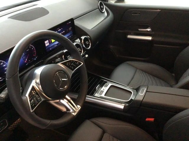 Mercedes-Benz B 200 Progressive