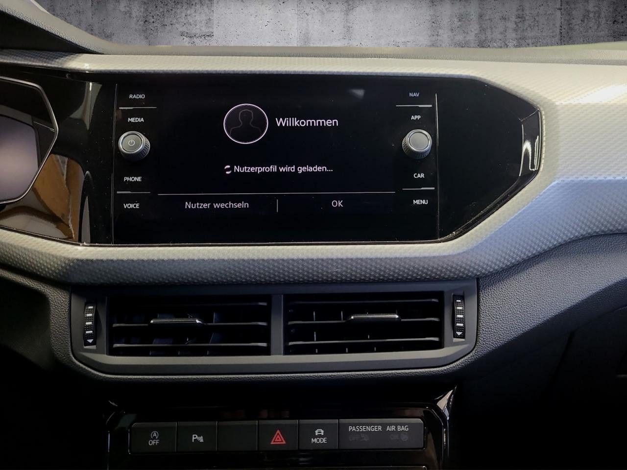 Volkswagen T-Cross Move