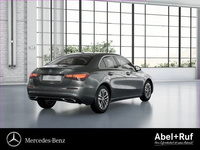 Mercedes-Benz A 180 Progressive