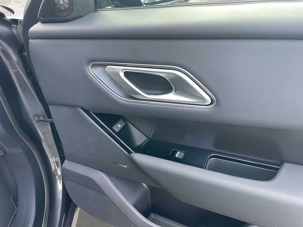 Land Rover Range Rover Velar Dynamic SE