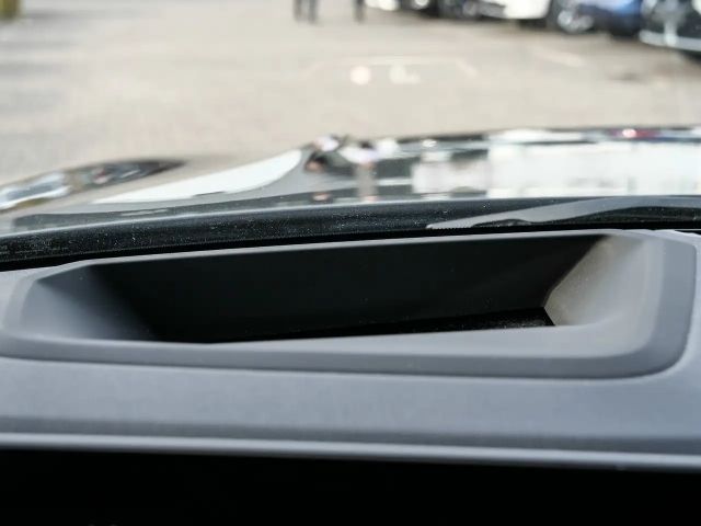 BMW 330 330i M-Sport xDrive